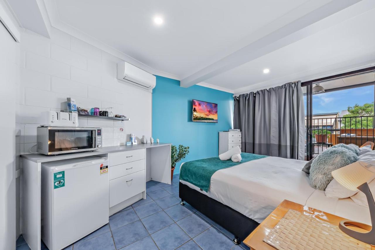 Airlie Sun & Sand Accommodation Studio #1 Airlie Beach Exterior photo
