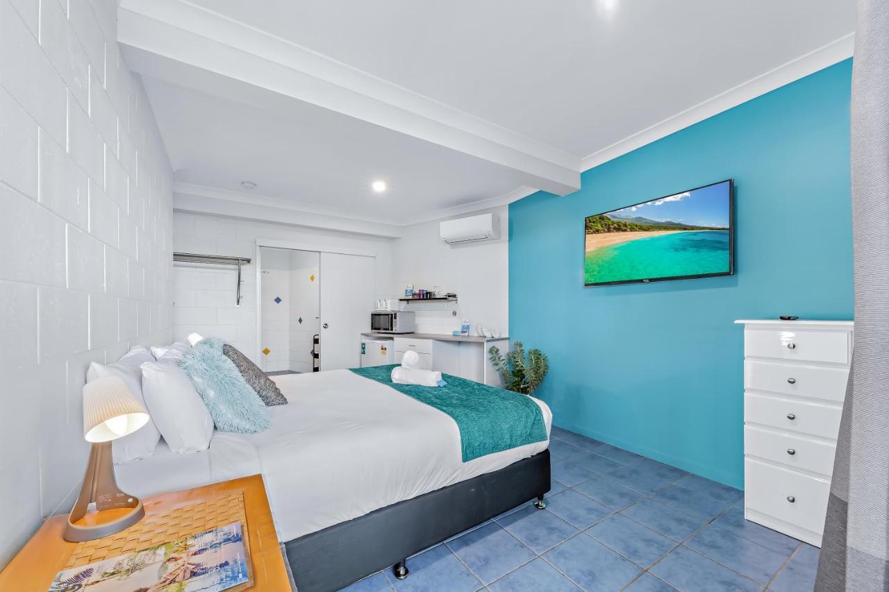 Airlie Sun & Sand Accommodation Studio #1 Airlie Beach Exterior photo